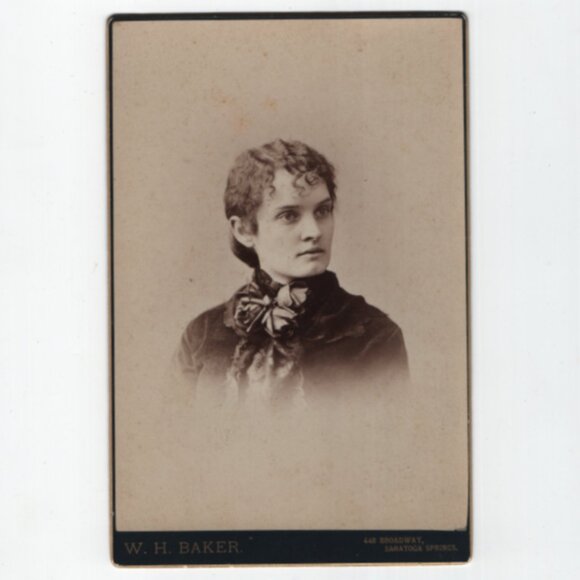 Set Of 3 Victorian Cabinet Cards 4 x 6 Women Young Children Photographer Info - Picture 2 of 8